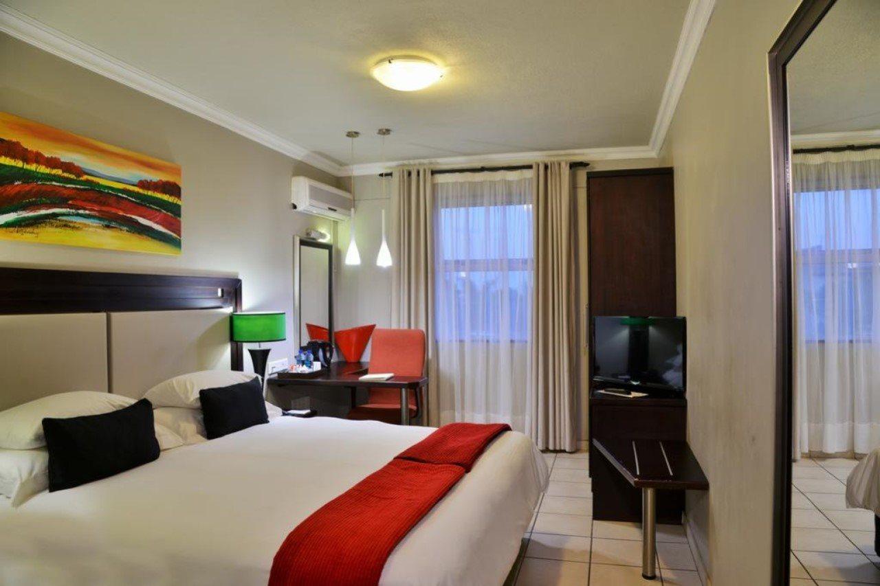 Bon Hotel Empangeni Exteriör bild