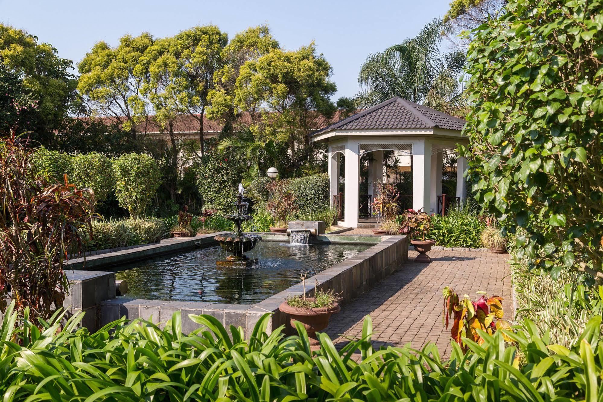 Bon Hotel Empangeni Exteriör bild