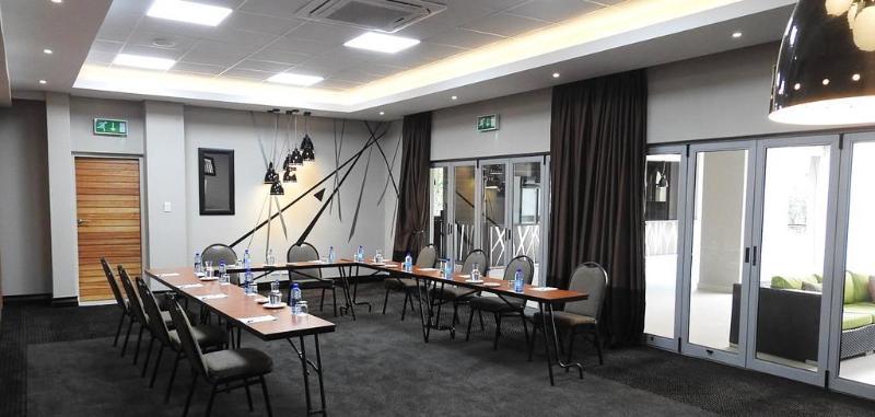 Bon Hotel Empangeni Exteriör bild