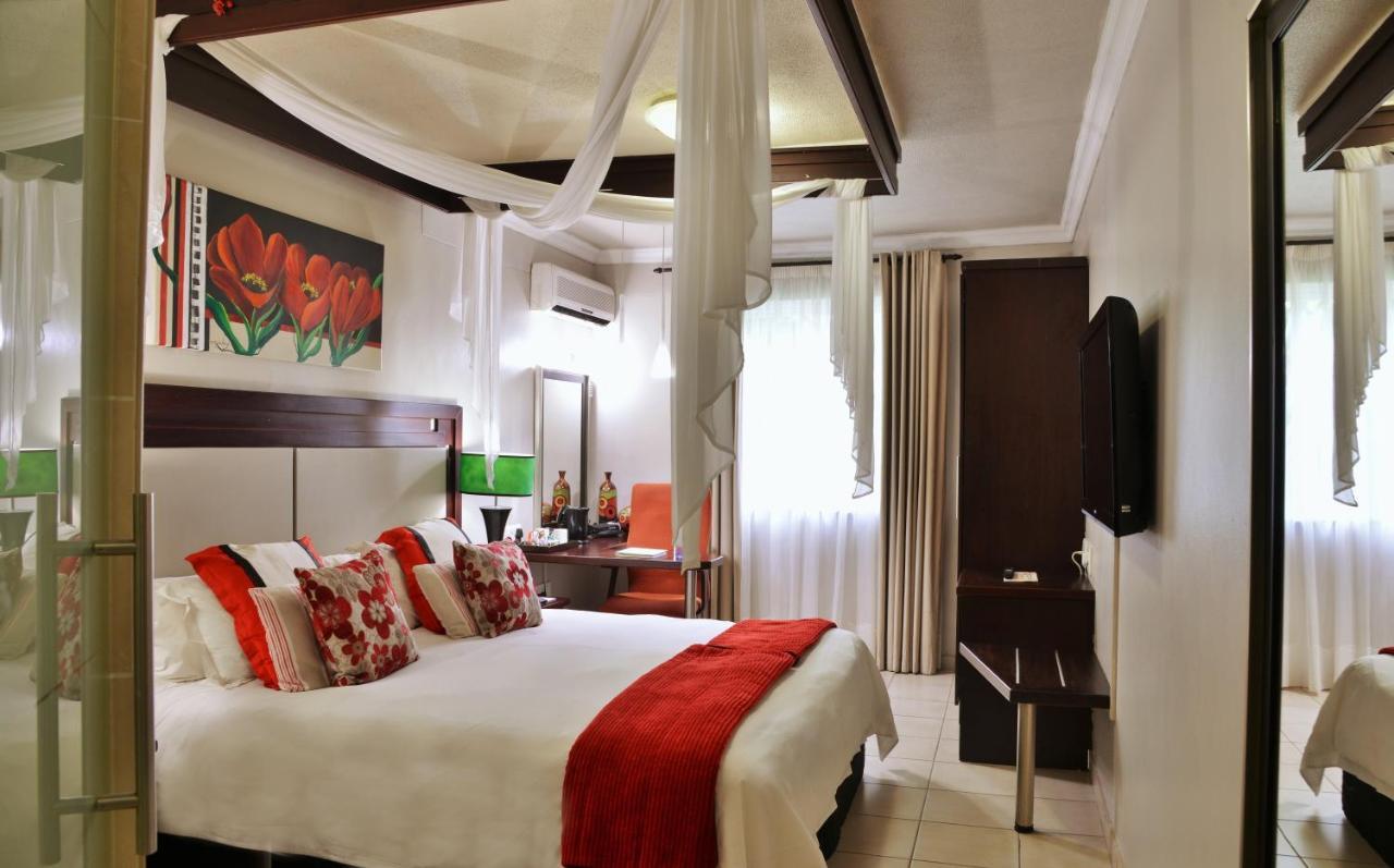 Bon Hotel Empangeni Exteriör bild