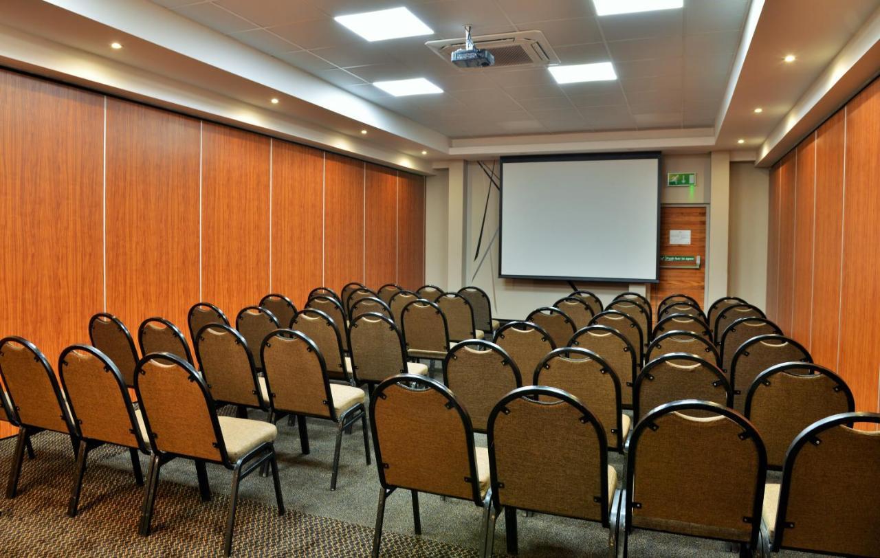 Bon Hotel Empangeni Exteriör bild